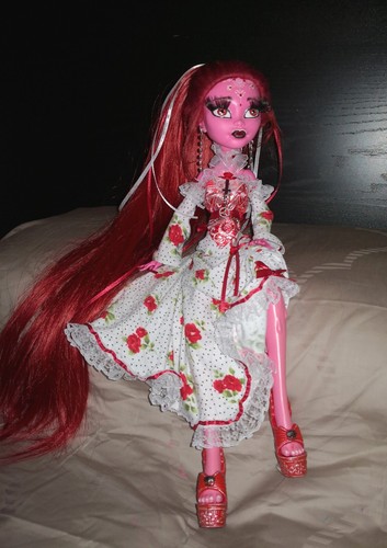 Monster high puppe - 1,
