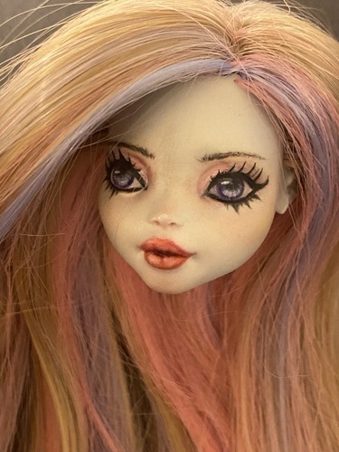 Monster high ooak lagoonafire - monster,